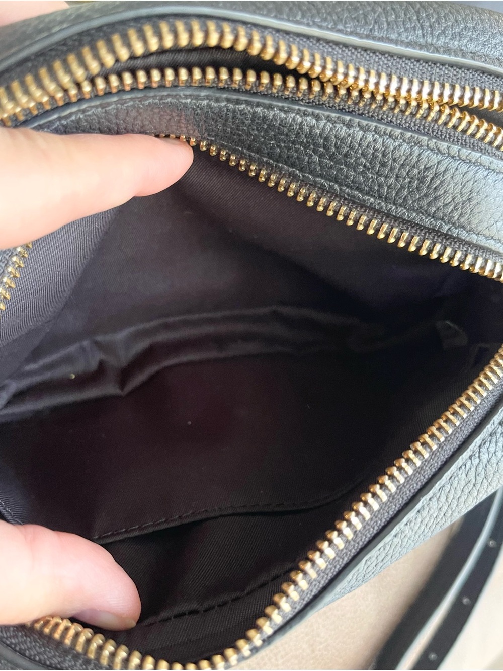 Tory Burch Black Crossbody Bag - Picture 4 of 5